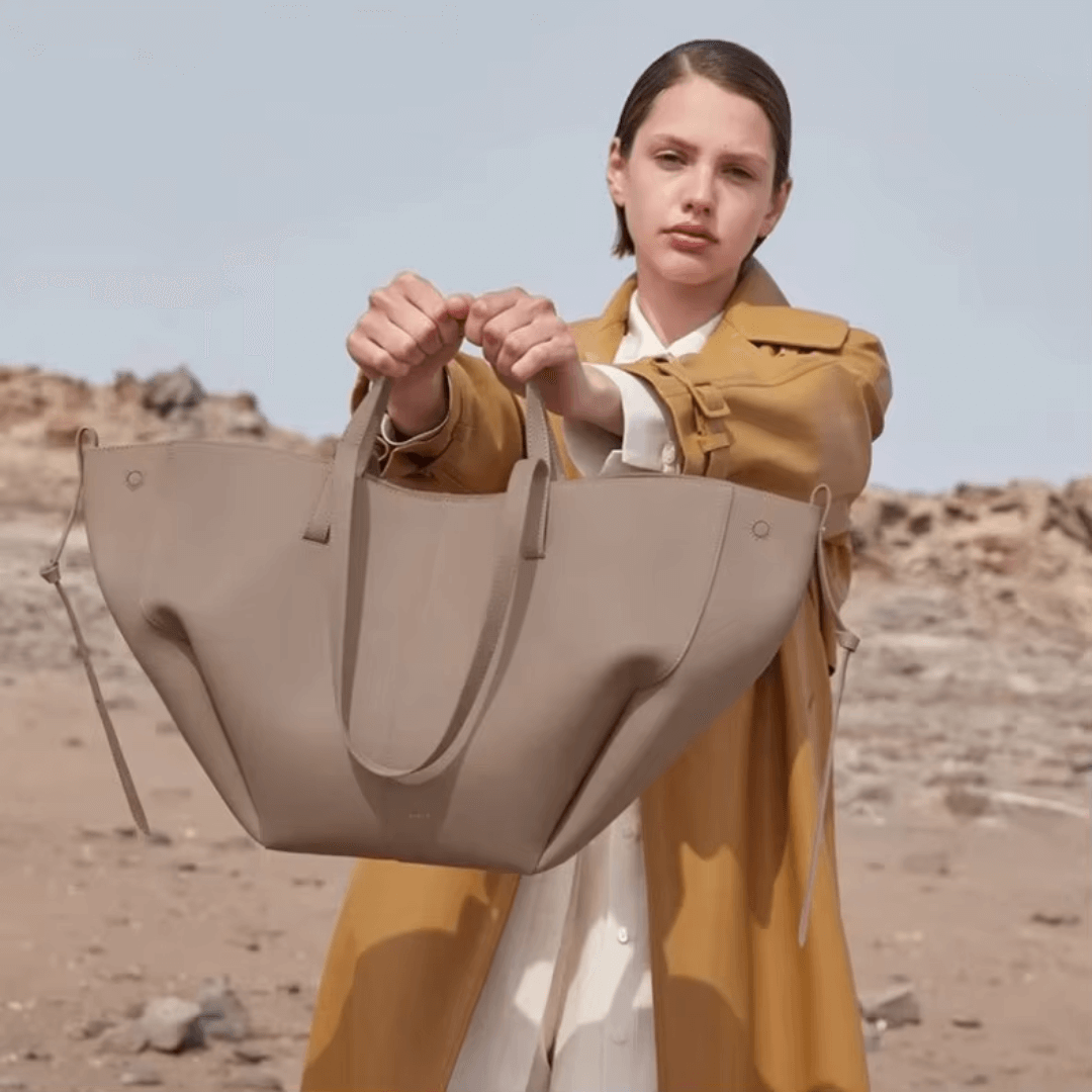 Bolsa Feminina Modelo Glamour Metropolitano